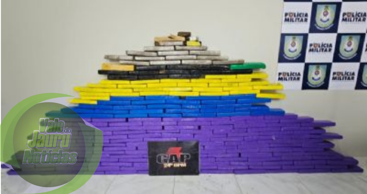 Dois suspeitos tentam fugir da polícia com 102 kg de maconha e um morre em confronto