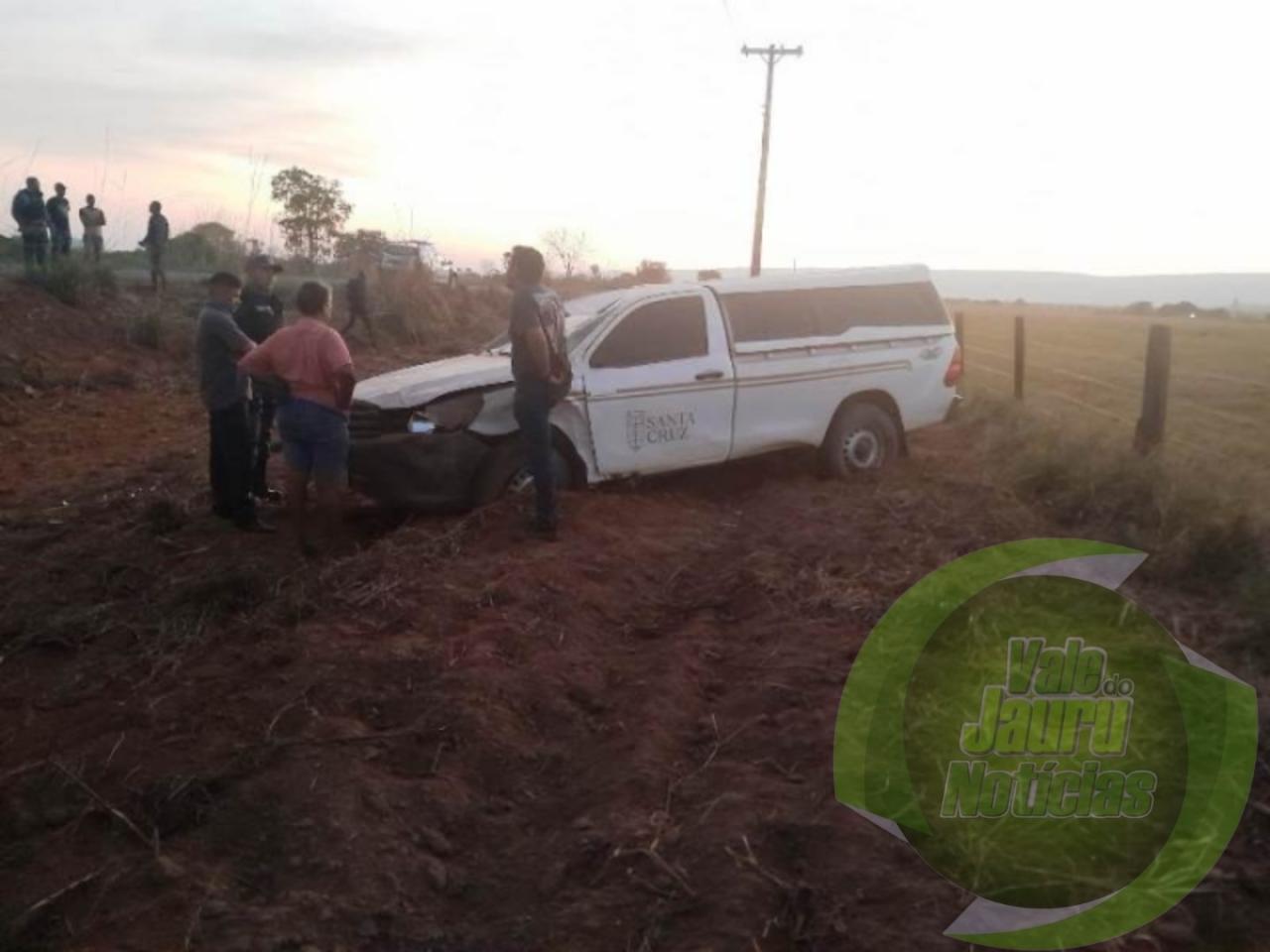 MOTORISTA CAPOTA VEÍCULO DE EMPRESA FUNERÁRIA QUANDO REALIZAVA TRANSLADO DE CORPO NA MT 343 EM CÁCERES