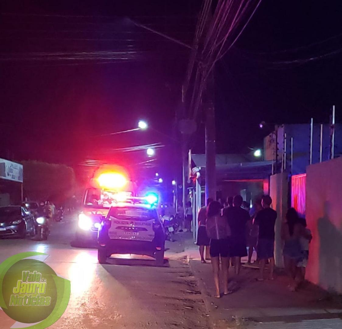 Dono de barbearia é assassinado a tiros em Cáceres. Uma segunda vítima também foi alvejada no local