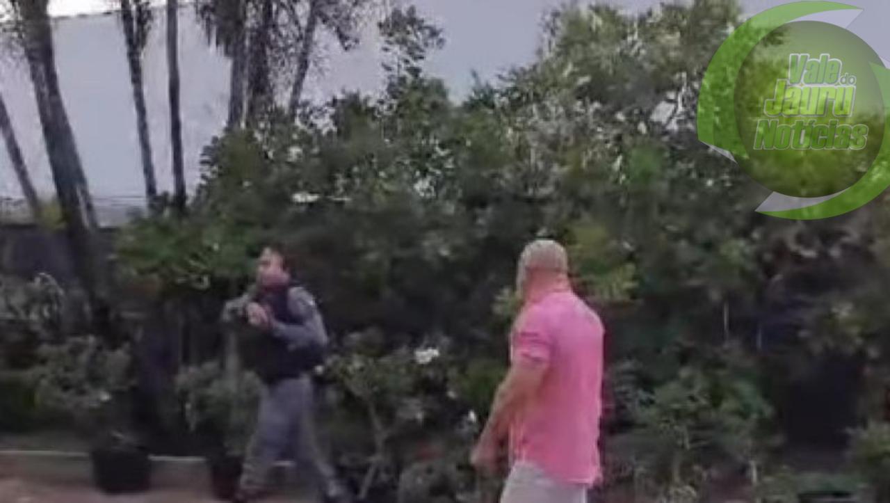 Homem agride mulher, enfrenta PMs e ocorrência termina com disparos e prisão