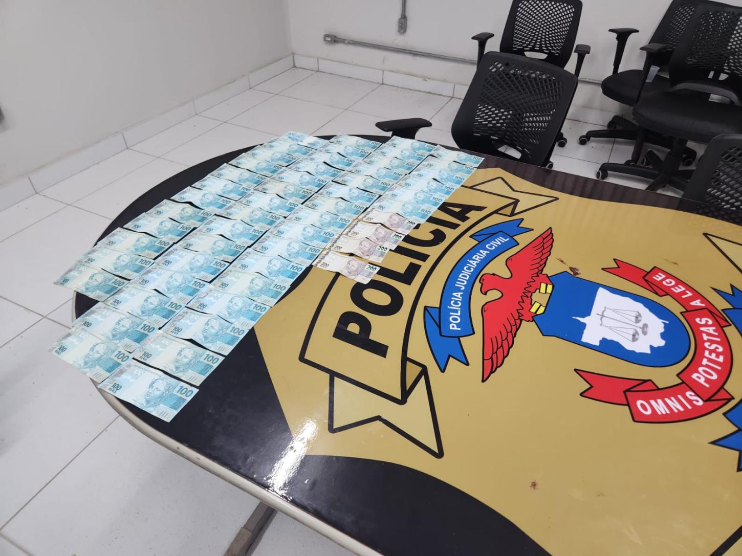 Operação Voto Livre cumpre mandados de buscas para apurar compra de votos.