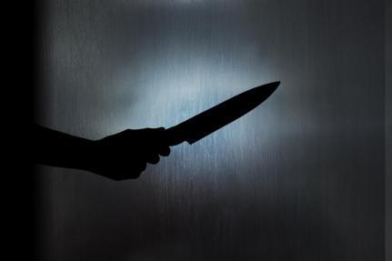 Homem é esfaqueado enquanto bebia em bar no interior do estado