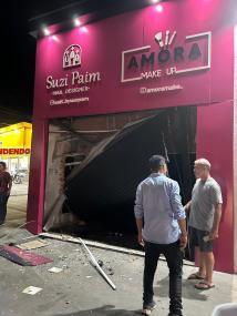 Manicure tem loja destruída por ex que não aceita término