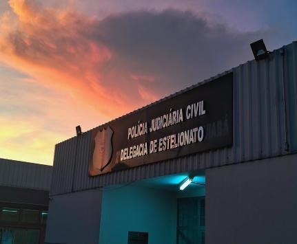 Mulher de 36 anos é presa por dar golpes em idoso na capital