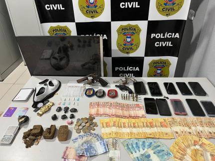 Operação desarticula esquema do tráfico de drogas e apreende menor
