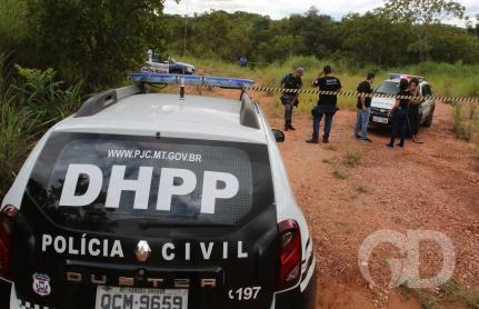 Dois corpos são encontrados enterrados em matagal de VG