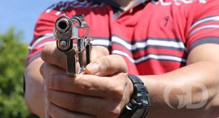 Durante bebedeira, idoso tenta matar o filho e depois foge de casa em Tangará