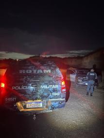 Hilux roubada no Ano Novo é achada em matagal de Cuiabá