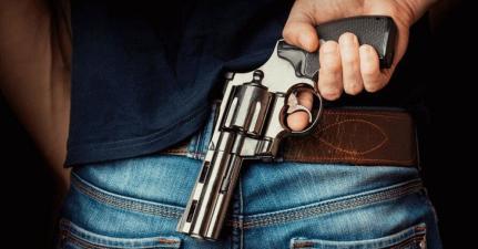 Homem invade chácara e tenta matar jovem de 21 anos em MT