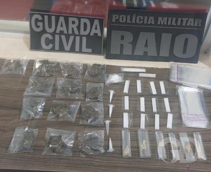 Polícia Militar apreende adolescente de 13 anos com 37 porções de drogas em Lucas