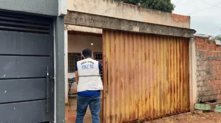 Para se defender, mulher mata homem com golpe de faca