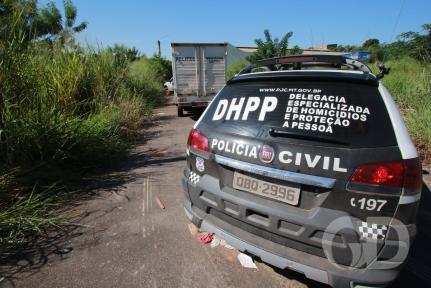 Corpo é encontrado com marcas de tiros na cabeça em Cuiabá