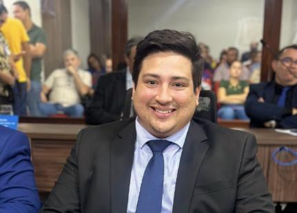 Vereador diz que 'jamais desrespeitou ou ameaçou' policiais