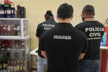 Falta de ar e cegueira.