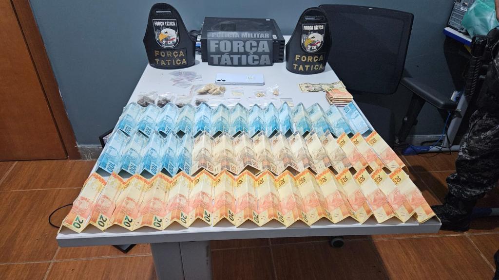 Após uma denúncia, a suspeita foi presa em flagrante.