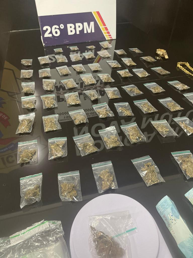 Equipes flagraram suspeito realizando manobras perigosas.