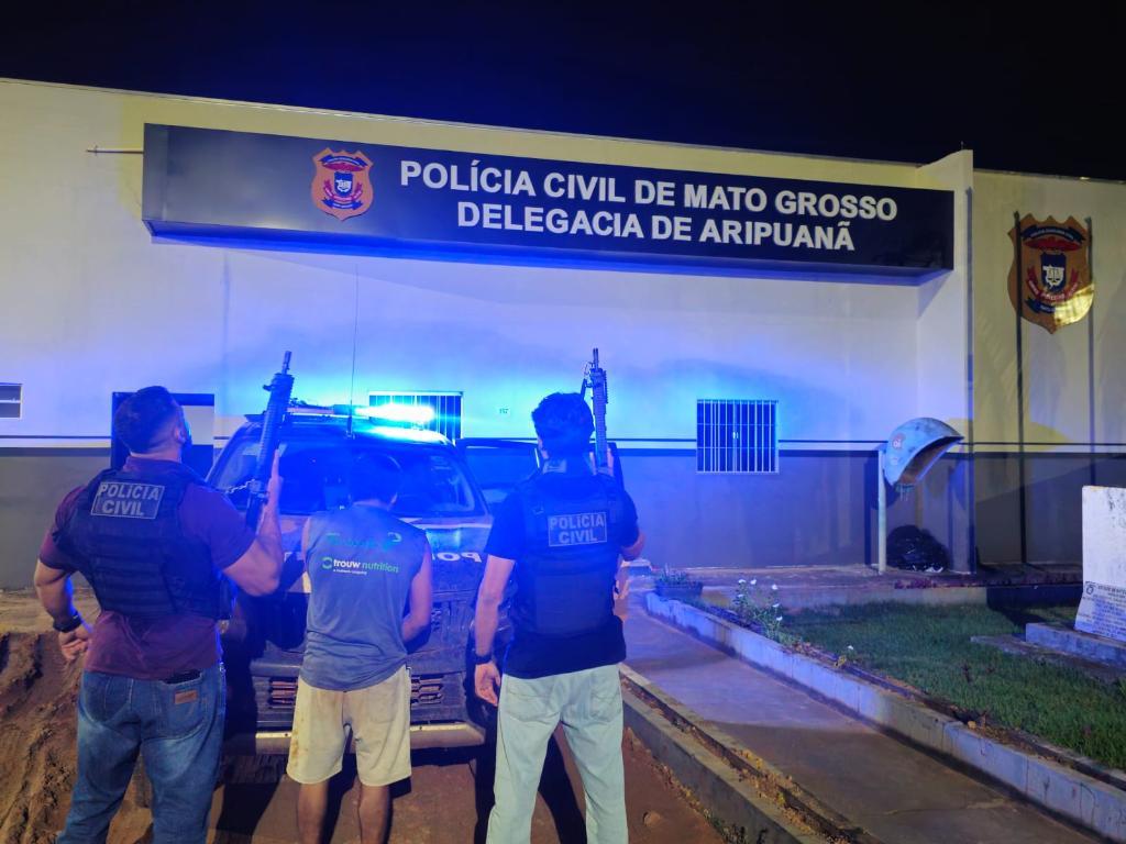 Polícia Civil prende homem que invadiu casa e acariciou jovem enquanto ela dormia.