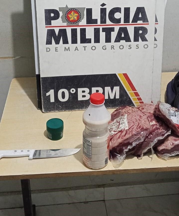 Polícia Militar prende homem com dez passagens criminais que roubou supermercado.