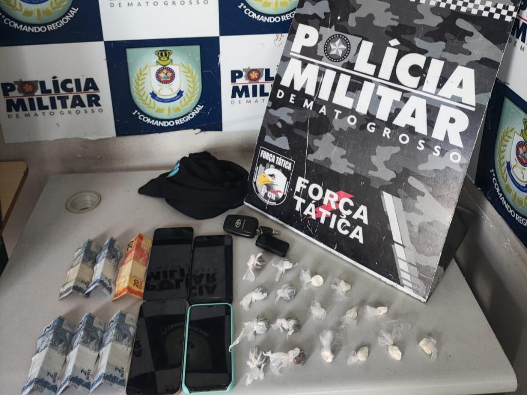 Policiais militares recuperaram o veículo antes mesmo da vítima dar queixa sobre o furto.