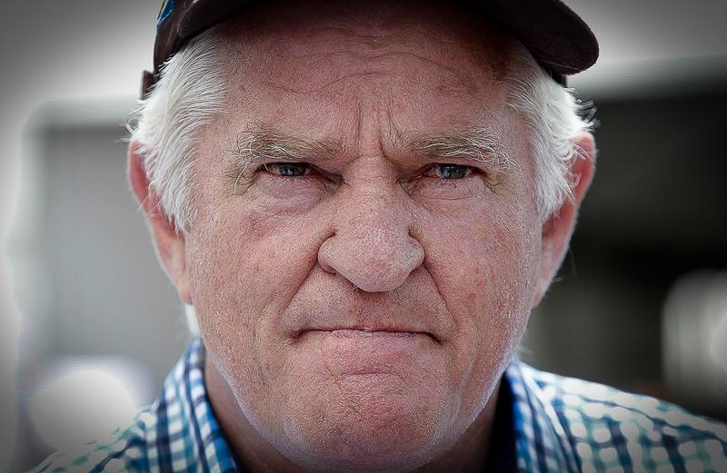 Galvan deixa o DC, mas mantém grupo unido e pré-candidatura ao Senado.