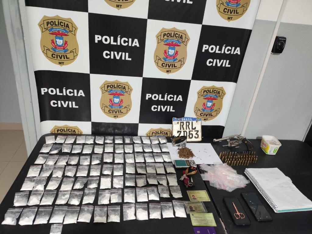 Polícia Civil desarticula esquema de tráfico delivery e prende suspeito que operava a partir da casa da sogra.
