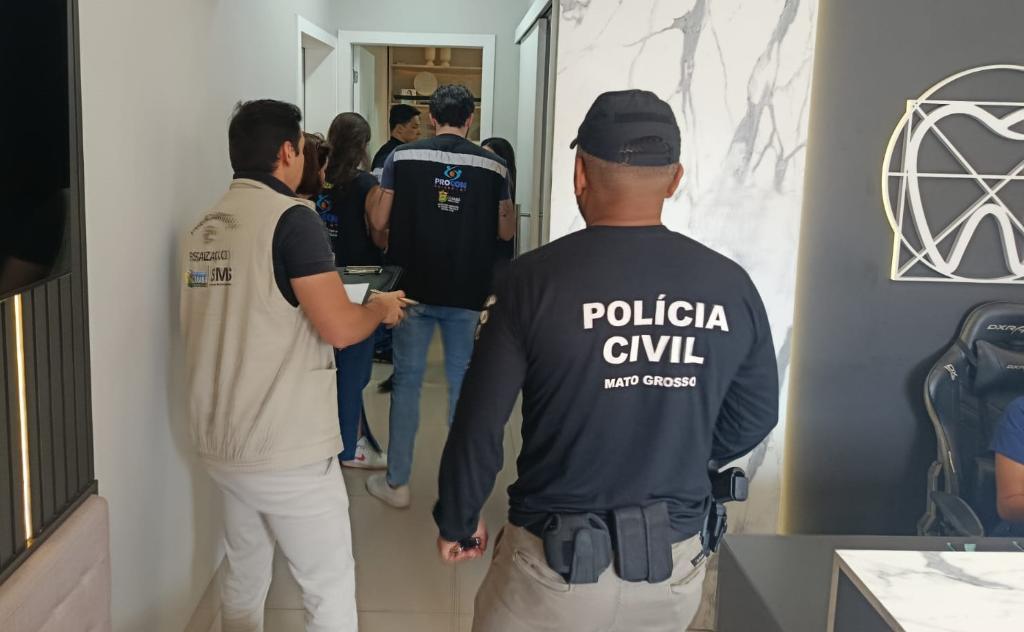 Polícia Civil e órgãos fiscalizadores flagram exercício ilegal de profissão em clínica odontológica.
