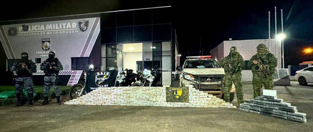 Operação apreende 300 kg de droga e gera prejuízo de R$ 5,6 milhões às facções criminosas.