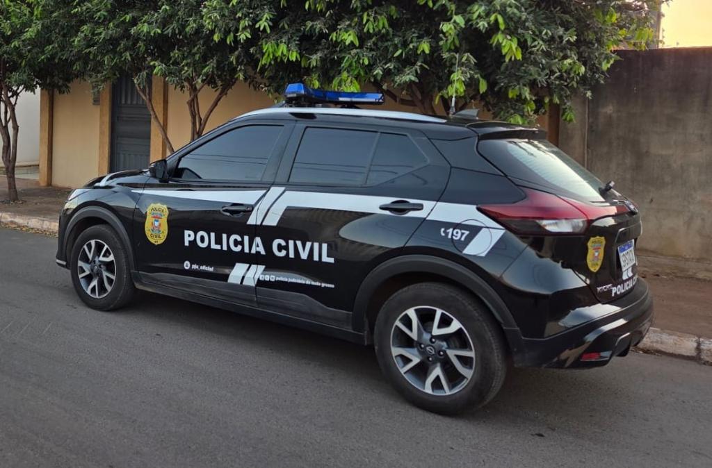 Polícia Civil cumpre prisão de homem suspeito de crime sexual contra adolescentes.