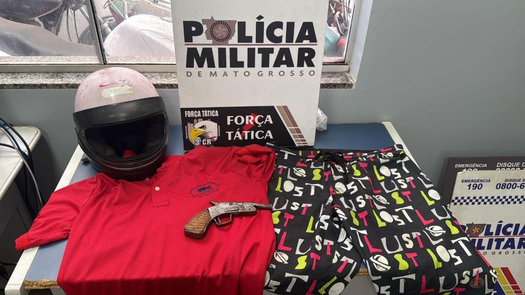 Força Tática prende suspeito em flagrante de matar mulher.