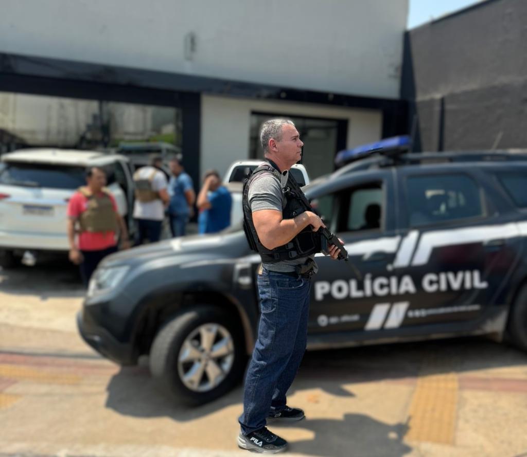 Polícia Civil prende homem condenado pelo crime de estupro de vulnerável.