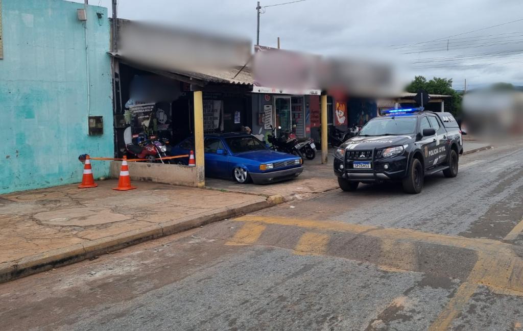 Polícia Civil participa de operação e prende 3 pessoas por furto de energia elétrica.