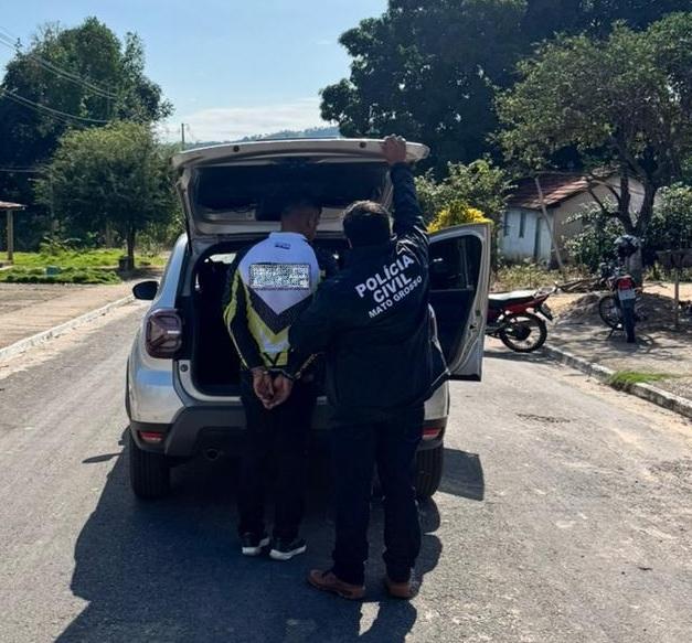 Polícia Civil prende homem que agrediu companheira na frente de filha em Reserva do Cabaçal.