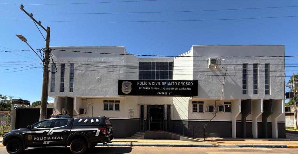 Polícia Civil prende homem que agrediu esposa e enteado em Cáceres.