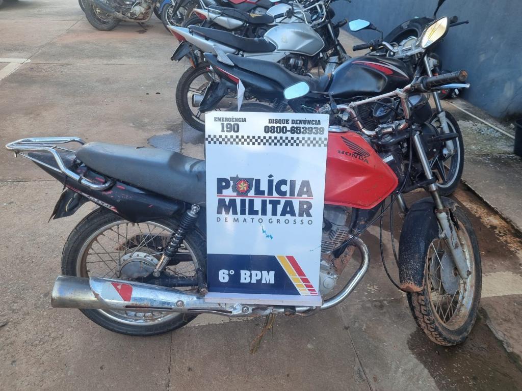 Polícia Militar localiza suspeitos por tentativa de homicídio e apreende armas de fogo em Cáceres.