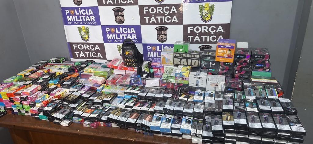 Força Tática apreende 2.131 cigarros eletrônicos e causa prejuízo de R$ 300 mil ao crime.