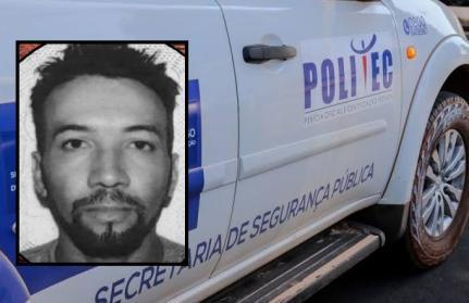 Motociclista bate na lateral de carro, não resiste e morre.