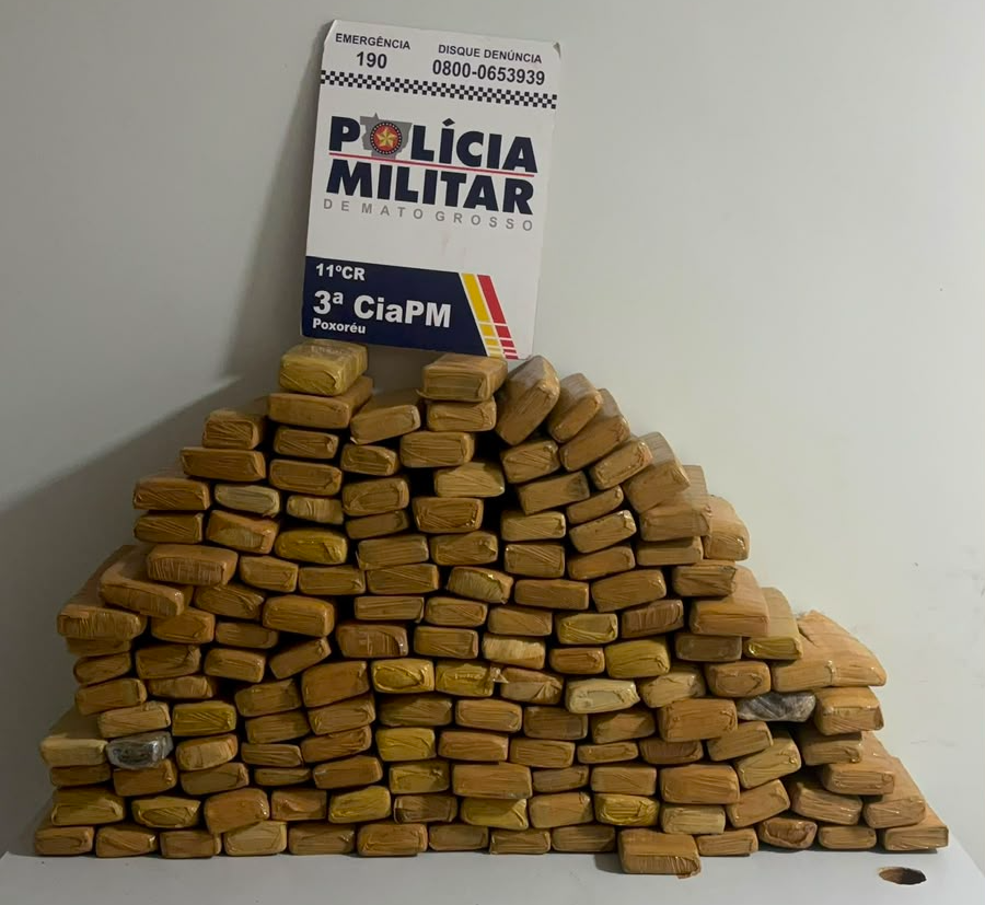 Polícia Militar prende sete faccionados e apreende 152 tabletes de maconha.