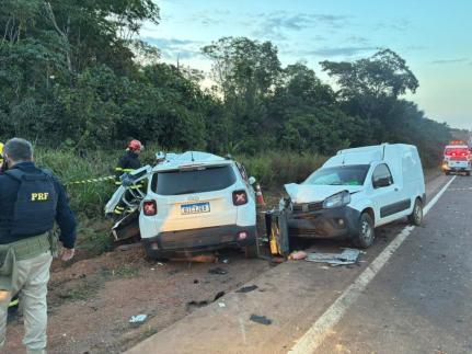 Jeep envolvido em grave acidente na BR-163 carregava drogas, dois ocupantes morreram.