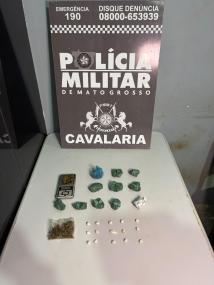 Mãe é presa suspeita de usar filhos de 6 e 10 anos para auxiliar no tráfico de drogas.