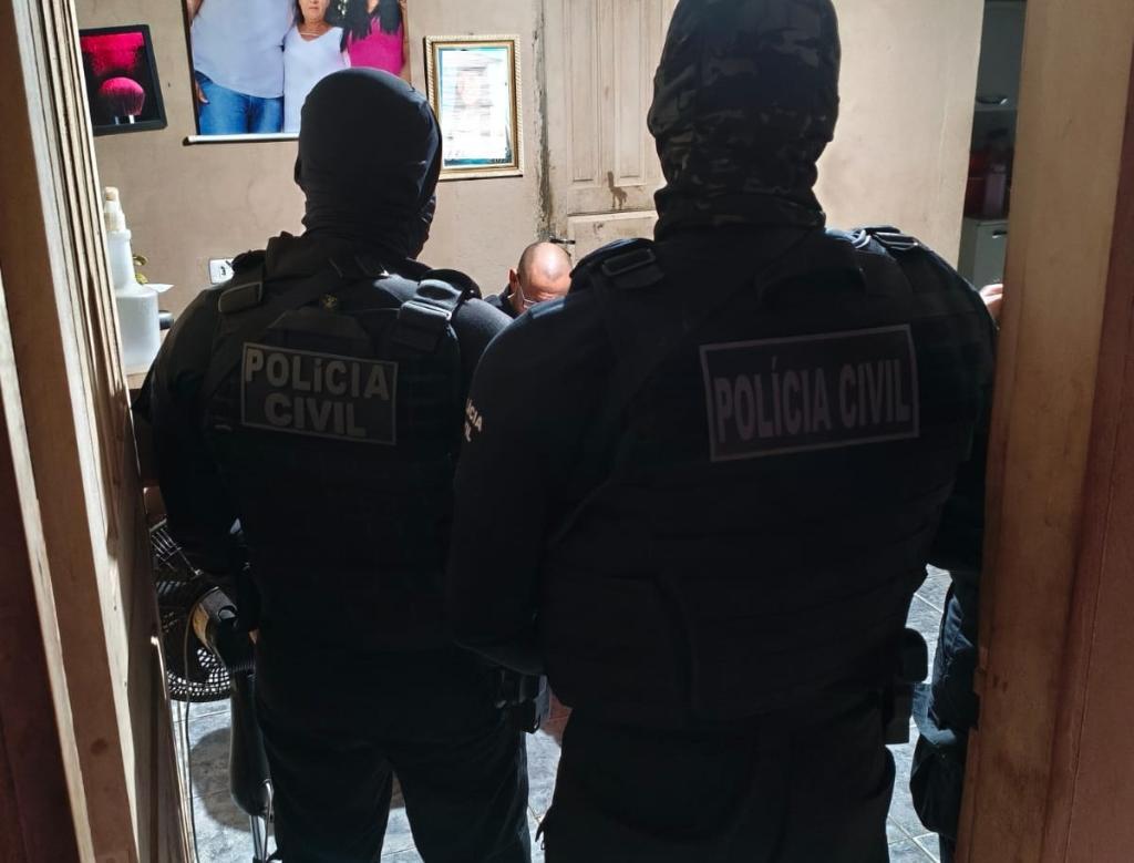 Polícia Civil desarticula núcleo financeiro de facção criminosa.