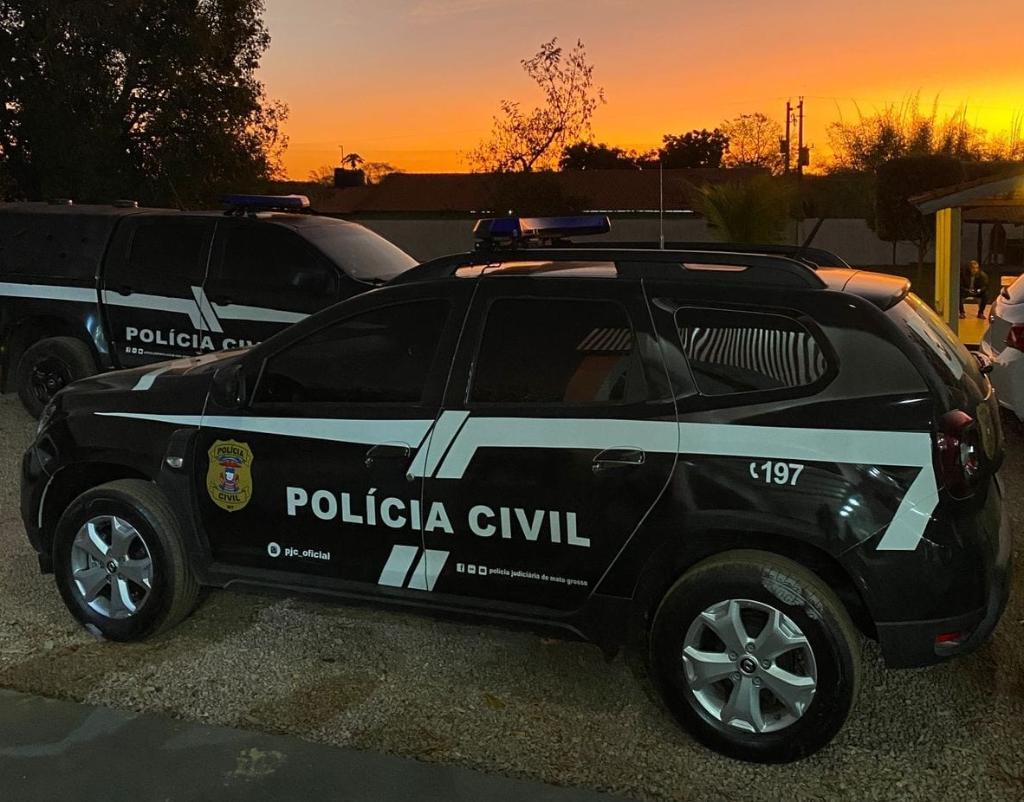 Dupla é presa por pedofilia e indução à automutilação.