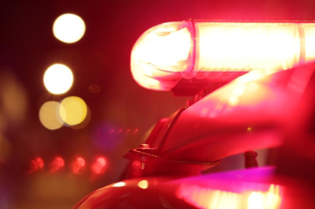 Homem é espancado com barra de ferro enquanto dormia.