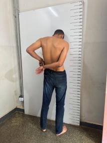Mulher e filho são resgatados de cárcere privado, ex-marido é preso.