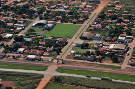 Prefeitura em MT esbanja dinheiro com publicidade institucional.