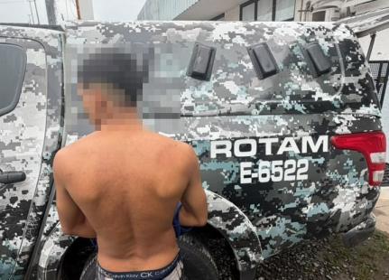 Traficante de 21 anos é preso com 46 porções de maconha e cocaína.