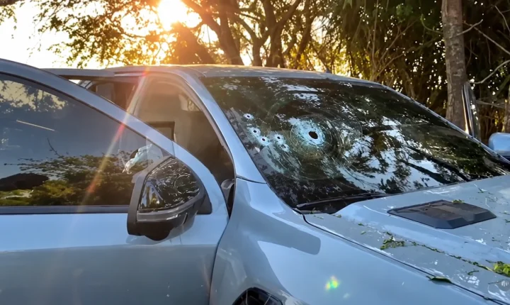 Brasileiro é baleado na cabeça durante tiroteio na Bolívia, mulher é detida.
