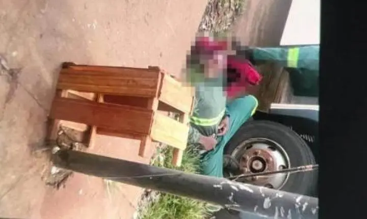 Homem é assassinado com 3 tiros na porta de ônibus em Sapezal.
