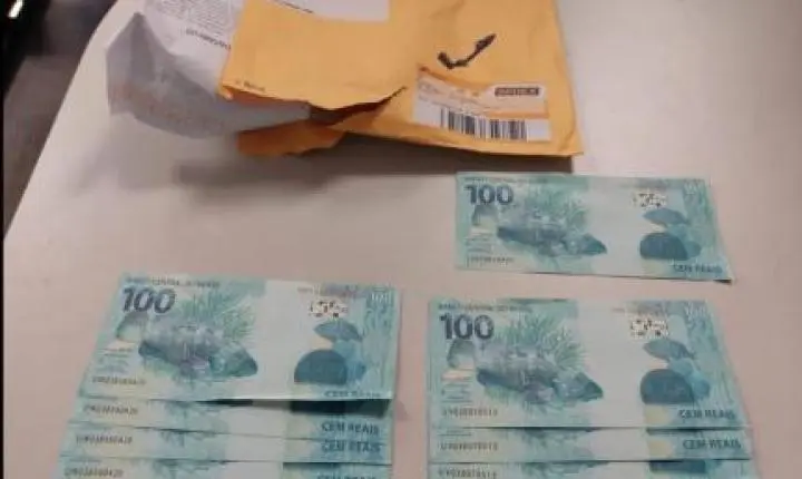 Morador do interior é preso pela Polícia Federal ao receber R$ 1 mil em dinheiro falso pelo Correio.