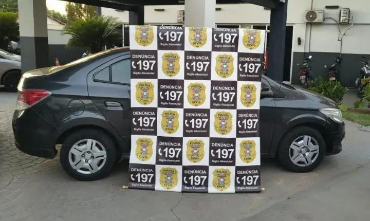 Polícia Civil apreende veículo clonado, drogas e apura furto de energia.