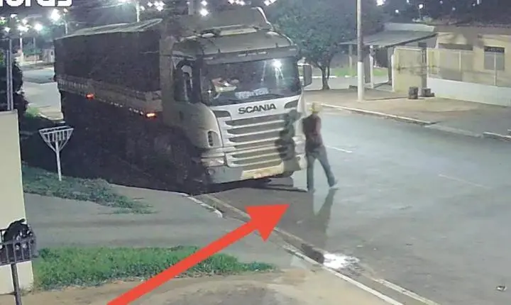 Polícia Civil recupera módulos de caminhões avaliados em R$ 27 mil e prende suspeito.